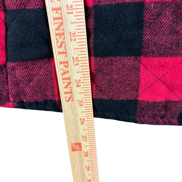 EUC Maurices Women’s Buffalo Plaid Sherpa-Lined Vest – Sz L (Red/Black Check) - Picture 11 of 12